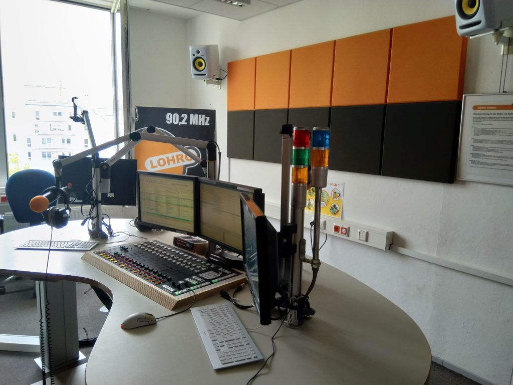 Besuch der radioWOCHE zusammen mit FMKompakt im letzten Jahr bei LOHRO in Rostock